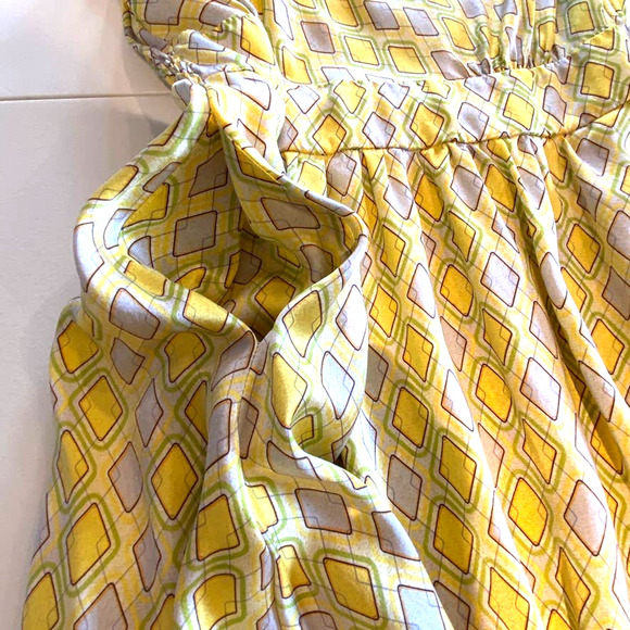 Hourglass Lilly Silk Dress Women Small Yellow Gray Sleeveless Mini Pockets - Picture 4 of 8